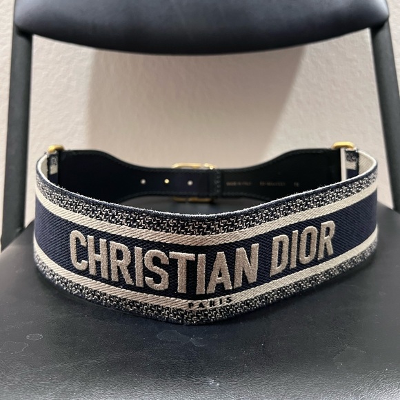 CHRISTIAN DIOR BELT SIZE 75 - Picture 2 of 7